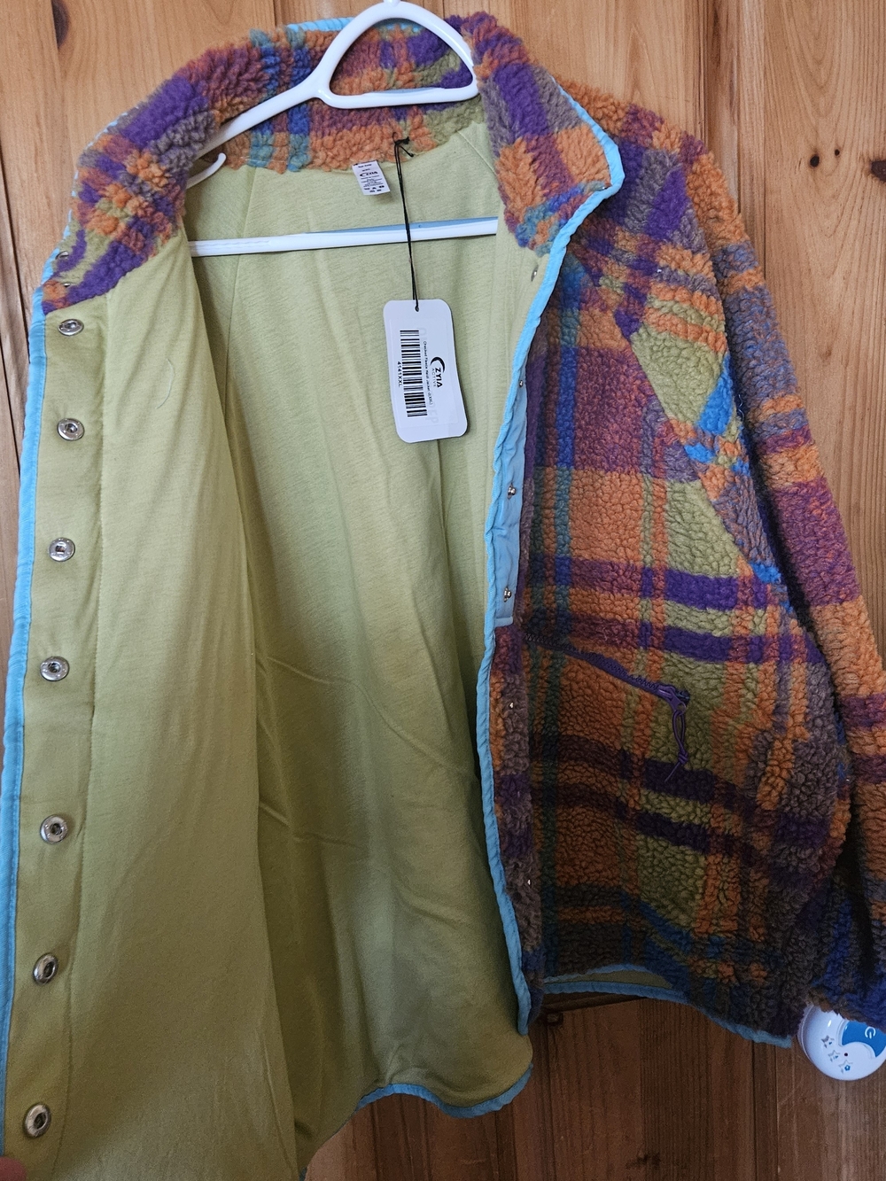 ZYIA Heidi Fleece - Picture 2 of 7